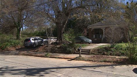 APD: Man found dead in backyard of south Austin home